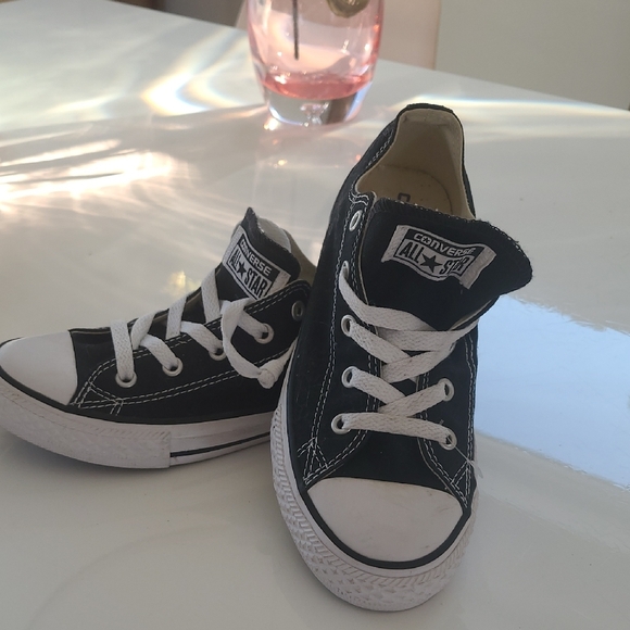 Converse Black and White Low-Top Sneakers - Picture 3 of 7